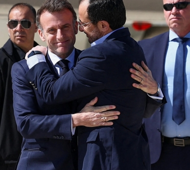 macron_ve_micotakis_kibris_ta_h90727_63099.jpg
