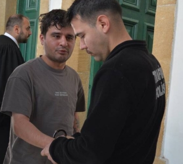 sarhos_turist_polisleri_darp_etti_h90906_d6b19.jpg