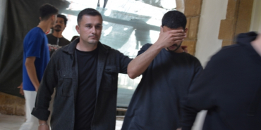 hirsizliktan_yakalandi_kacak_cikti_h91119_3e150.jpg