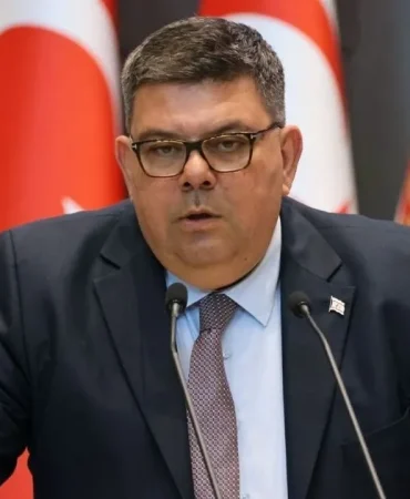 ozdemir-berova-7.webp.webp