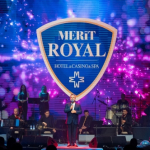 bulent_serttastan_merit_royal_diamond_otelde_muzik_ziyafeti_h91284_cc15b.jpg