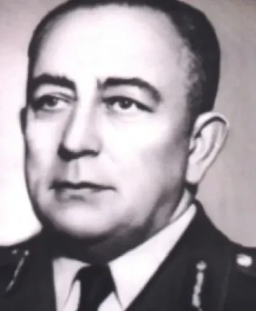 danis-karabelen-1.webp.webp