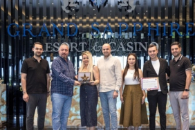 grand_sapphire_e_bir_odul_daha_h91233_6f171.jpg
