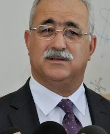 izzet-izcan.jpg