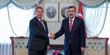 yilmaz-ustel.jpg