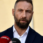 burak-mavis1-3.jpg