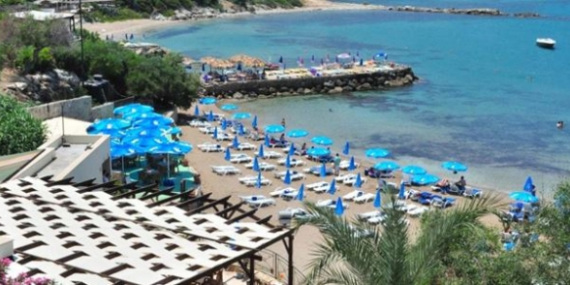 girne_de_plajlar_temiz_h91463_61f98.jpg