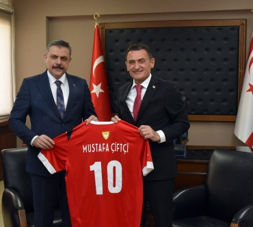 guvenlikte_isbirligi_mesaji_h91445_a5f04.JPG