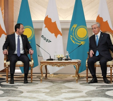 kazakistan_cumhurbaskani_dan_hristodulidise_ovguler_h91386_4f68a.jpg