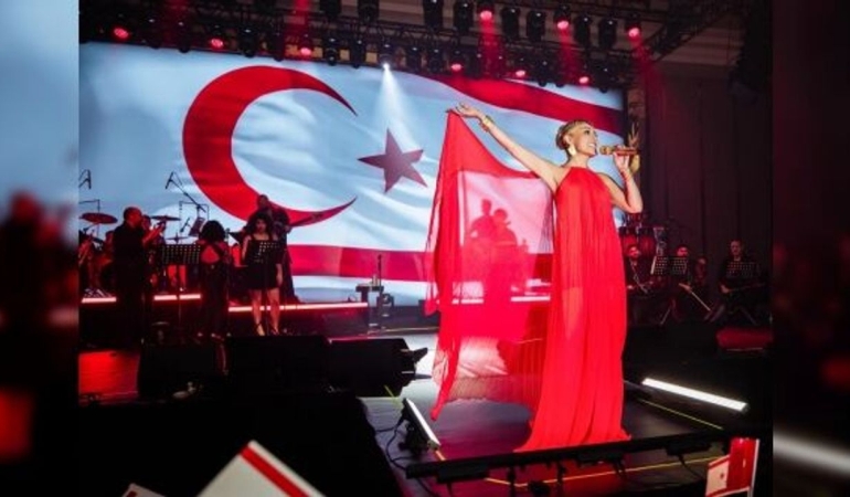 grand-sapphirede-ziynet-sali-ile-bayram-coskusu-h91693-4481e.jpg