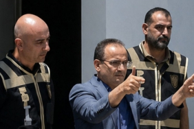 yenibogazici_belediye_baskani_katip_demir_e_hapis_cezasi_h91676_fb01a.jpg