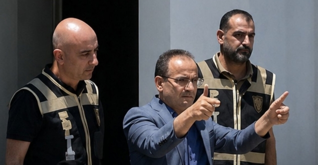 yenibogazici_belediye_baskani_katip_demir_e_hapis_cezasi_h91676_fb01a.jpg