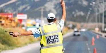 1740818569428trafikdenetim.jpg