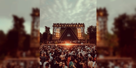 festivallere_rum_ablukasi_h91778_58ee6.jpg