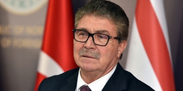 unal-ustel-1.jpg