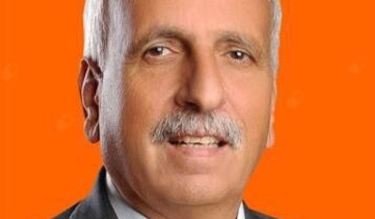 yucel-atakara.jpg