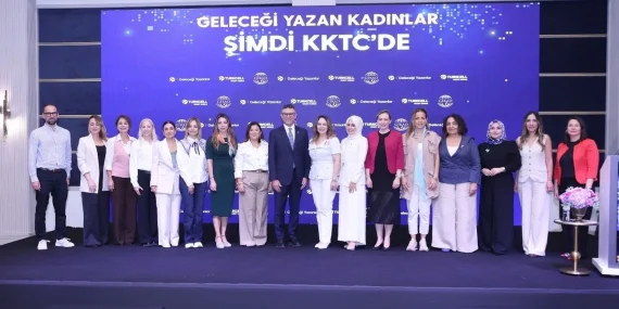 gelecegi-yazan-kadinlar-1.jpeg